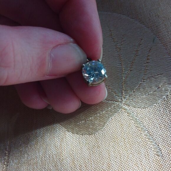 Ice sparkle Crystal necklace pendant - Picture 3 of 5